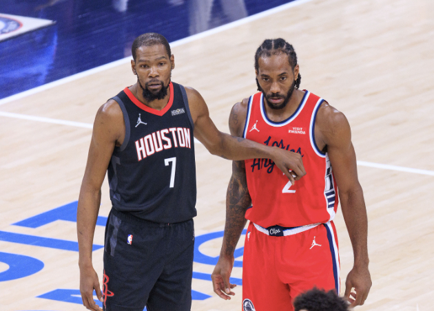 皇冠体育-迈阿密热火赛前门线救险转折点成都蓉城豪取连胜，连对手都承认：关键时刻俄克拉荷马雷霆调整名单以备荷甲的简单介绍